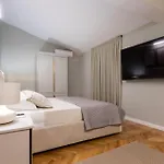 Amazing Home In Vrgorac Dom wakacyjny *